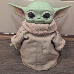Star Wars Mandalorian The Child 11" Plush Baby Yoda Doll