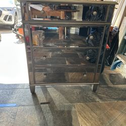 4 Drawers Dresser 