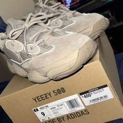 Yeezy 500 Size 9 Taupe Light