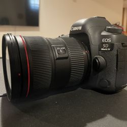Canon 5D Mark iv  w/ Canon 24-70L F2.8 ii