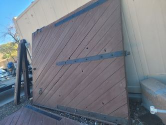 Gate Rv With Hard ware