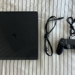 PlayStation 4 Slim