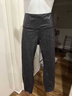 CRZ YOGA Black Croc Embossed Leggings High Waist 25in Womens Medium 8/10 Shiny