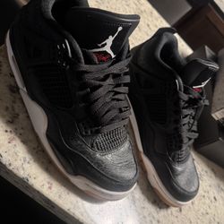 Size 10 Jordan 4s 