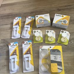 NEW!! Baby safety 1st bundle for baby proofing