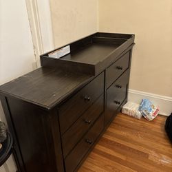 Dresser & Baby Changing Table 