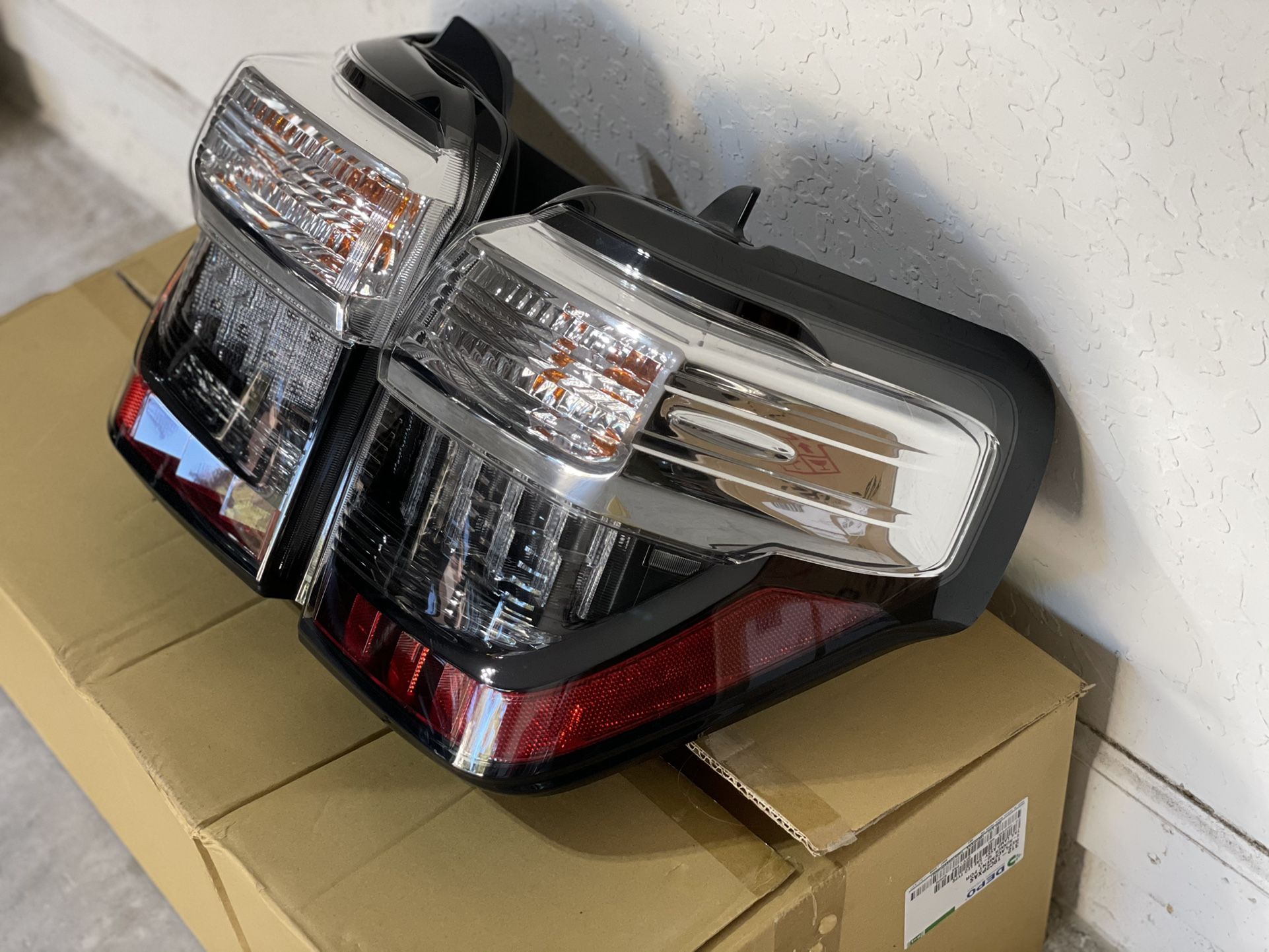 4runner Stock Tail Lights