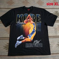 Kobe Bryant T Shirt XL (In City of Van Nuys