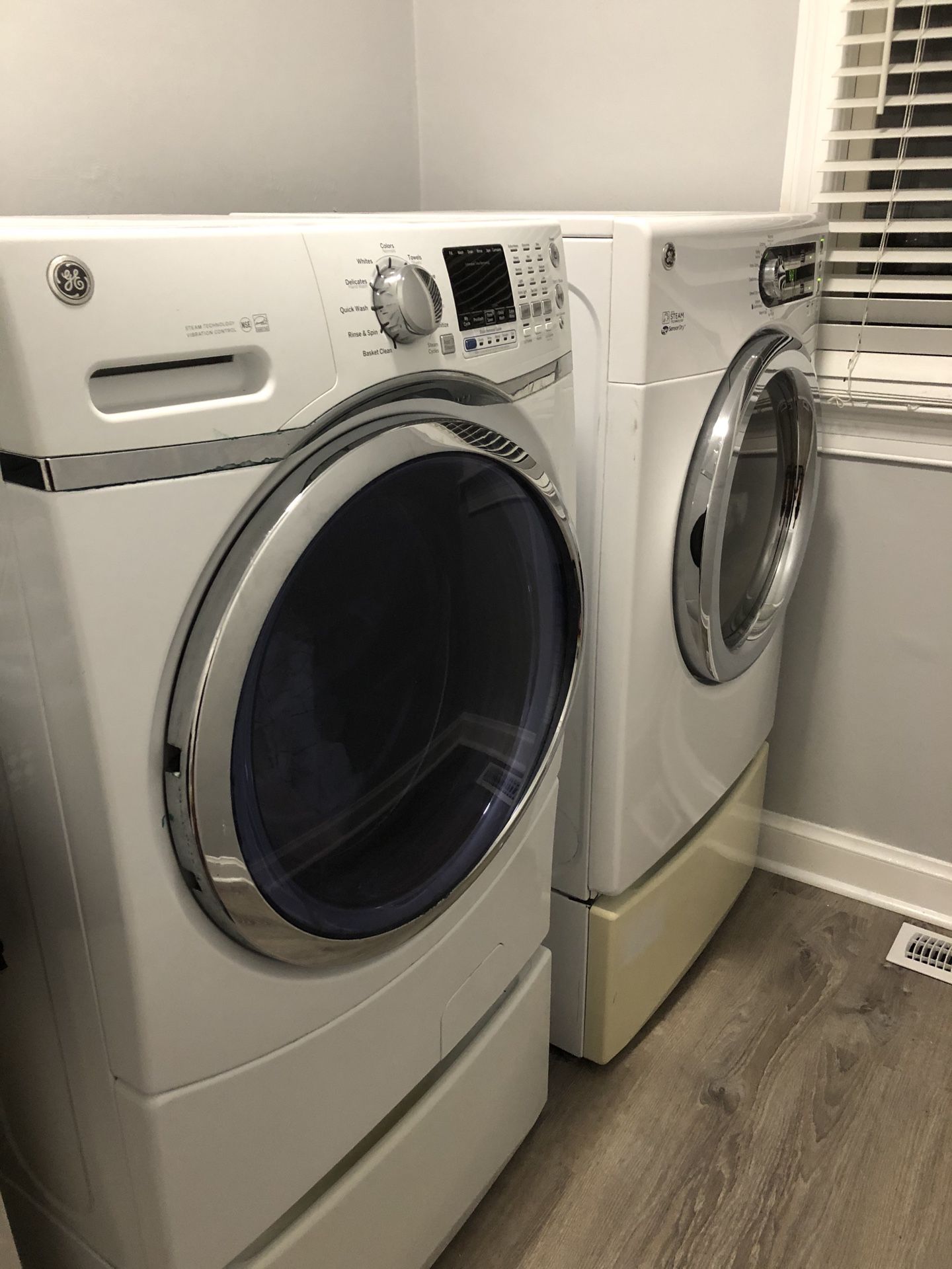 Front Facing Washer and Dryer