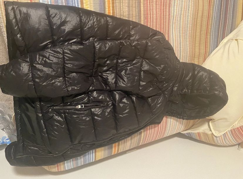 Guess Puffer Jacket