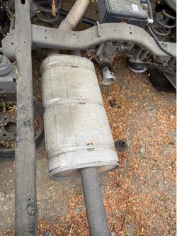 06 Yukon parts ask about what you see!
