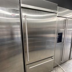 Stainless Steel Kitchen Aid Bottom Freezer Built In 36” Fridge 