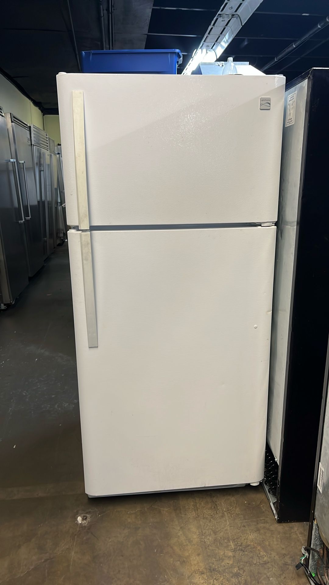 KENMORE TOP FREEZER REFRIGERATOR APARTMENT SIZE