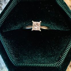 Diamond Solitaire Ring 3/4 carat Princess-cut 14K White Gold 