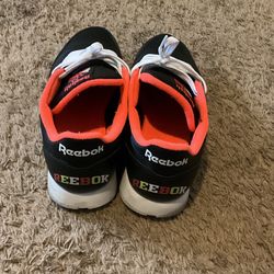 Reebok’s Size 9