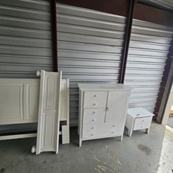 Full Sleigh Bed With Mattress And Box Spring Plus 2 Dressers And Nightstand