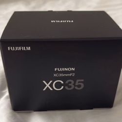 Fujifilm XC35mmF2 Lens