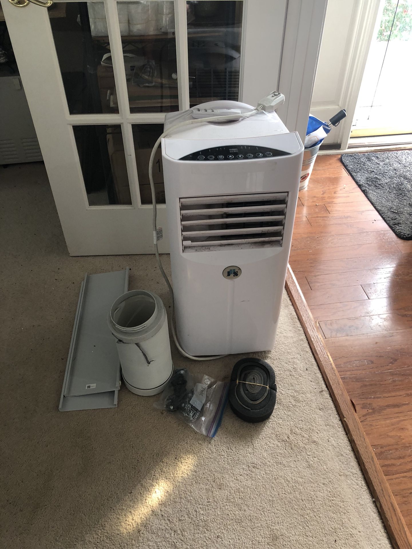 10,000 BTU HiSense Portable Air Conditioner. 