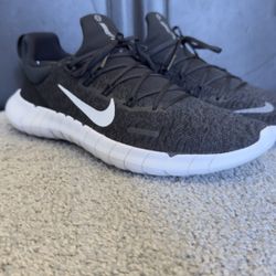 Nike Free 5.0 (2024.5 Model) – Size 9.5 – $50 OBO