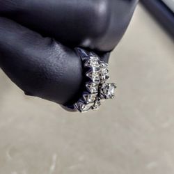 Beautiful Diamond Engagement Ring+Wedding Band