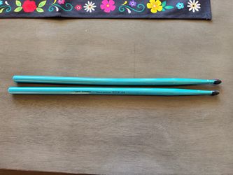Vintage Hot Sticks Solid Hickory "Rock" Drumsticks - Teal / Nylon Tip (USA)⁠