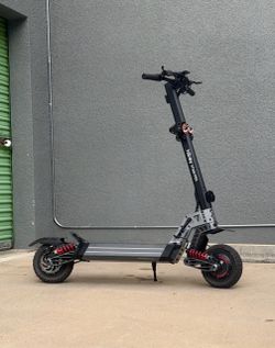 Hiboy TITAN PRO Electric Scooter – 33 MPH – 2400W Peak – 48V 36Ah – Dual Motor 1500+ New