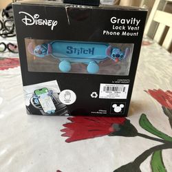 Stitch Gravity lock vent phone mount