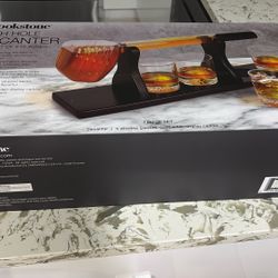 Golf Club Whiskey Decanter With Glasses 