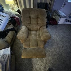 Recliner With Vibrate And Heat