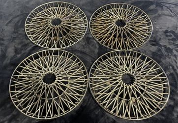 Vintage Wire Wheels 13” Chrome Baskets