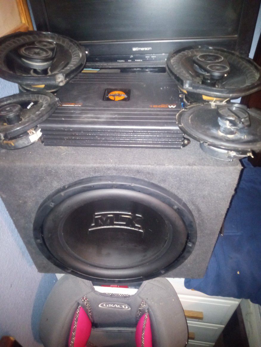 Sub,Amp And Box With 2 6×9s And 2 Round Door Speakers 