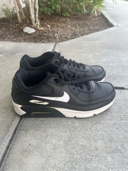 Nike Air Max 90 Shoes