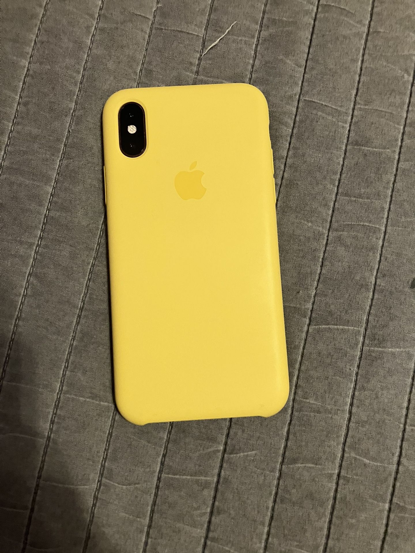 iPhone XS 256GB Unlocked