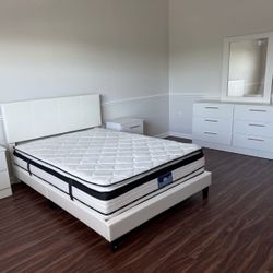 Bedroom Set - Juego De Cuarto 