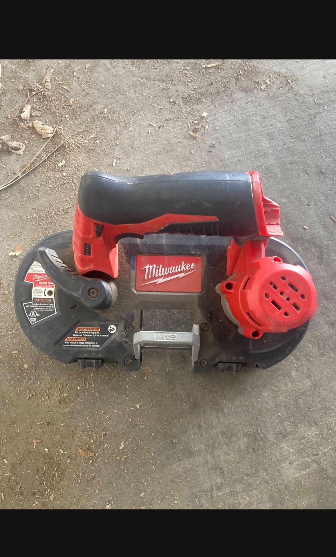 Milwaukee Bandsaw M12