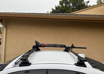 2022 WRX Yakima roof rack locks keys and fairing all brand new