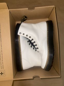 White Dr. Martins Zavala