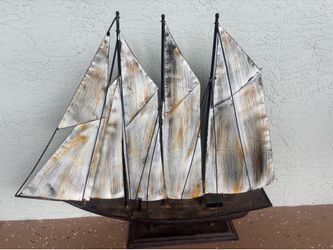 Three Hands Corp. metal sailboat