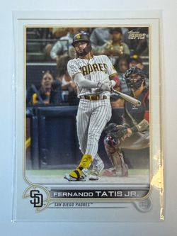 2022 Topps #100 Fernando Tatis Jr. San Diego Padres BASEBALL Card