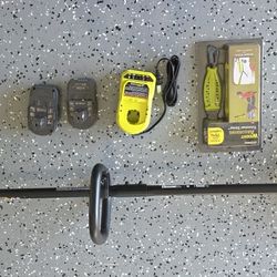 Ryobi 13" 18v Trimmer/Edger w/ two 2.0 Ah Lithium batteries, charger, and brand new trimmer strap
