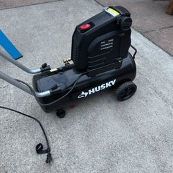 Husky Air Compressor 