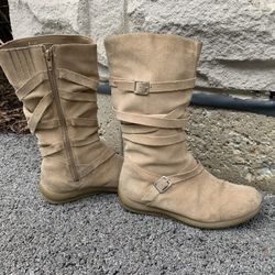 Suede Boots Size 6.5