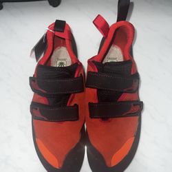 ClimbX Men’s Climbing Shoes Size 12