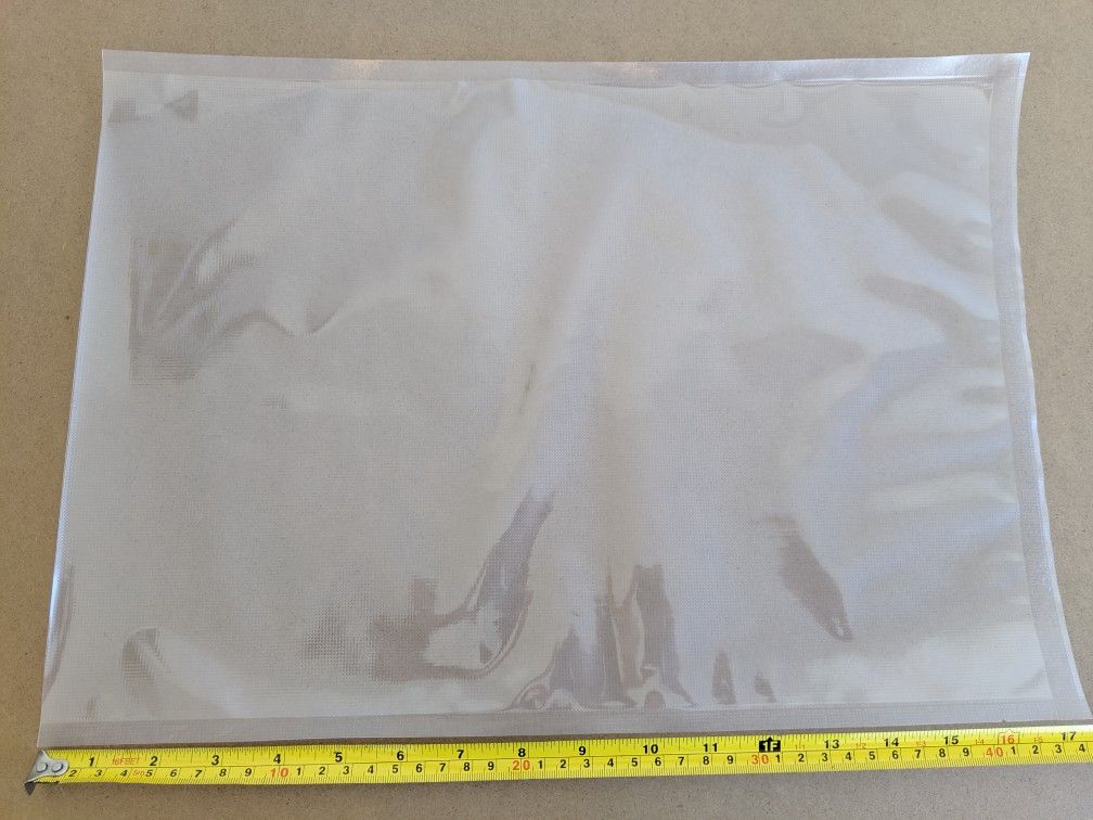 100 pack 12"x17" vacuum sealer bags.