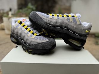 Undefeated x Nike Air Max 95 'Yellow'