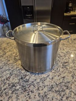 36 L Stainless Steel Pot