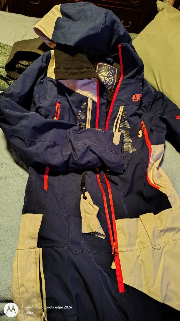 Picture One Piece Snow Suit
