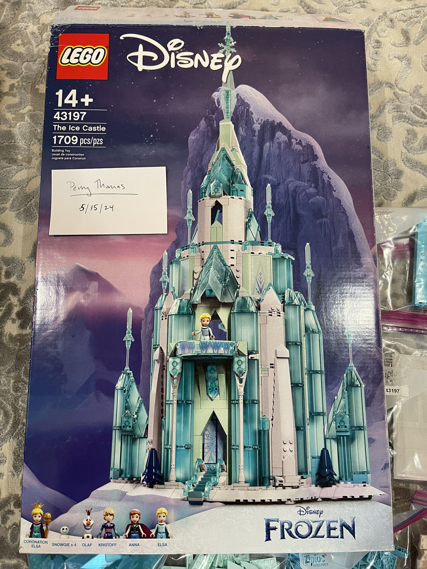 Lego The Ice Castle 43197 - Like New (Mint Condition)