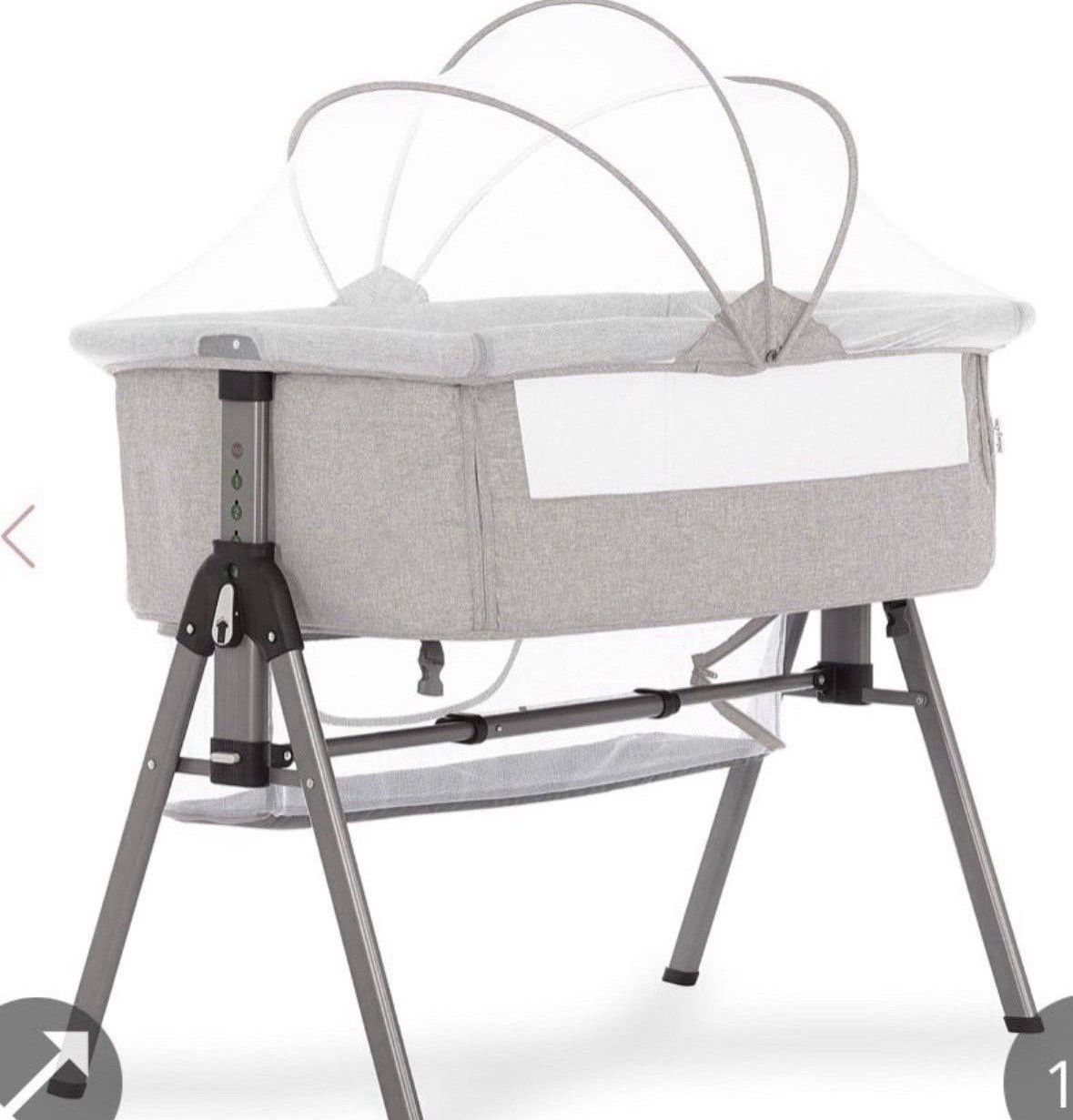 Dream On Portable Bassinet With Wheels Dream On Me Venice Folding