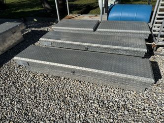 Aluminum Truck Tool Boxes/ Caja de aluminio para herramientas